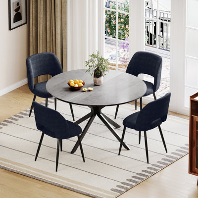 4 -Person Extendable Dining Set