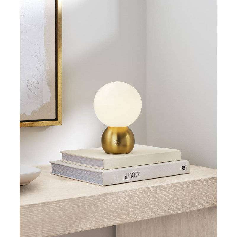 Suki LED Table Lamp, Gloss Black