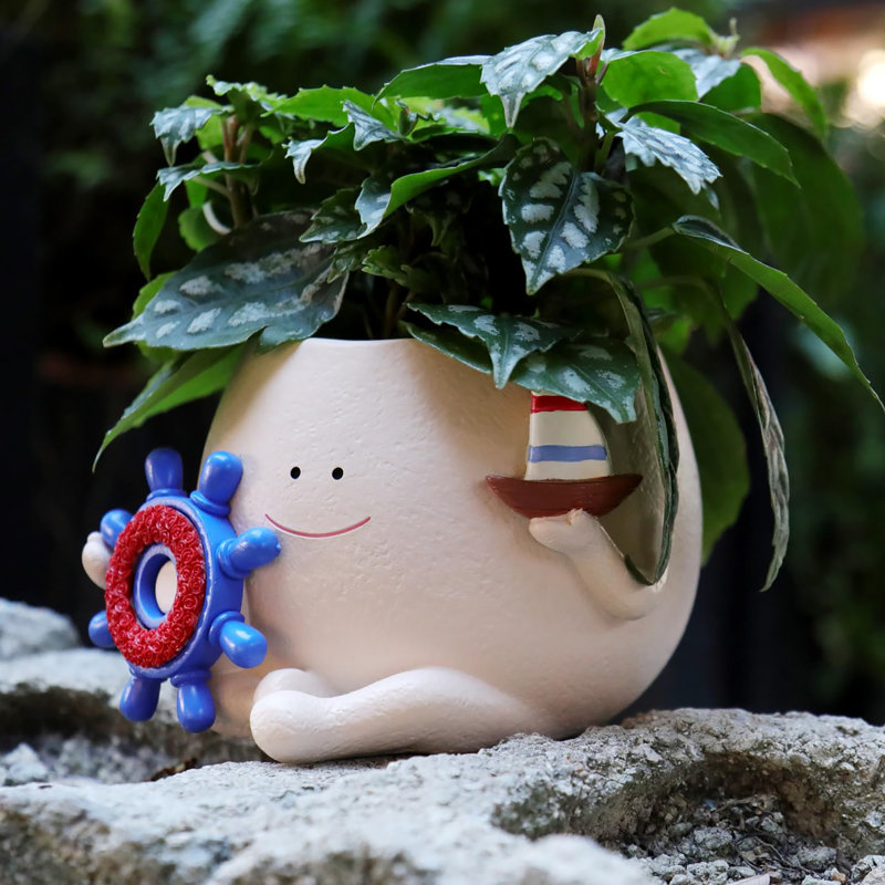 Adorable Smiley Face Beach - style Planter: With Drainage Hole, Fits Small Plants, Unique Festival Gift Option