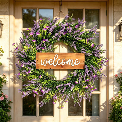 Couronne rustique de lavande artificielle avec fleurs sauvages, guirlande décorative de 50 cm avec panneau de bienvenue en bois et feuilles vertes, violette