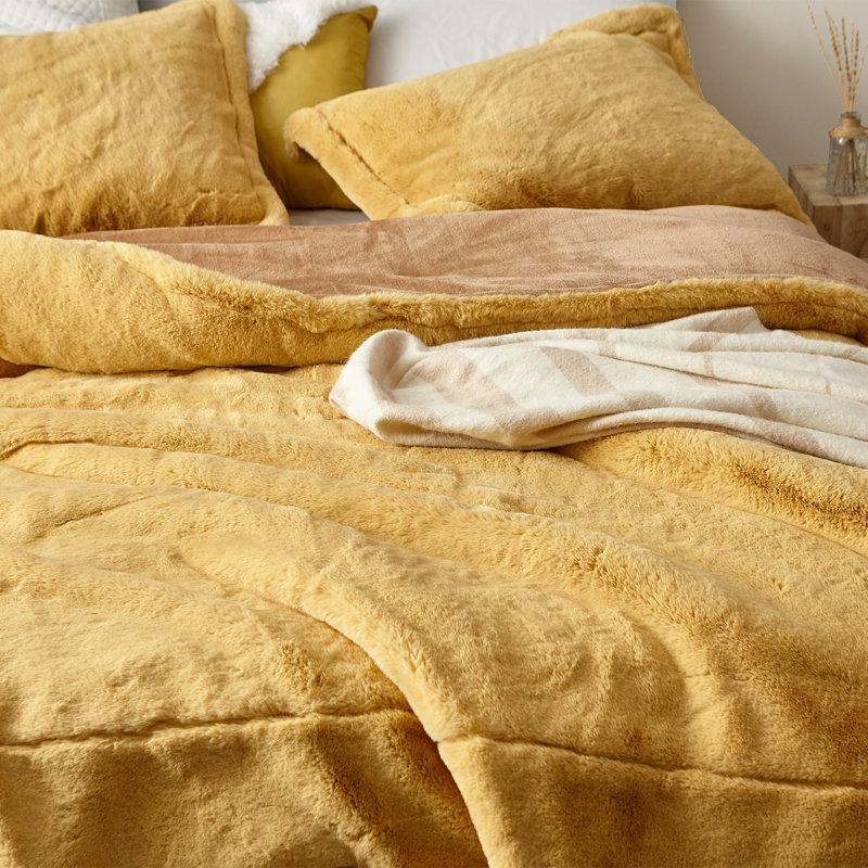 Chunky Bunny Polyester Baffle Box Stitch Comforter Set, Queen Comforter + 2 Standard Shams
