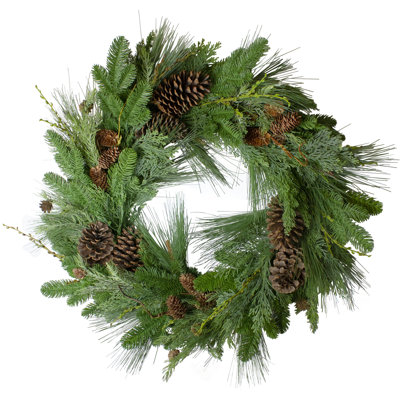 32" Cedar Wreath