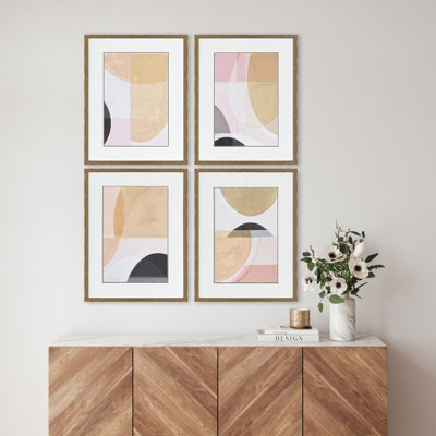 Curved Forms S/4