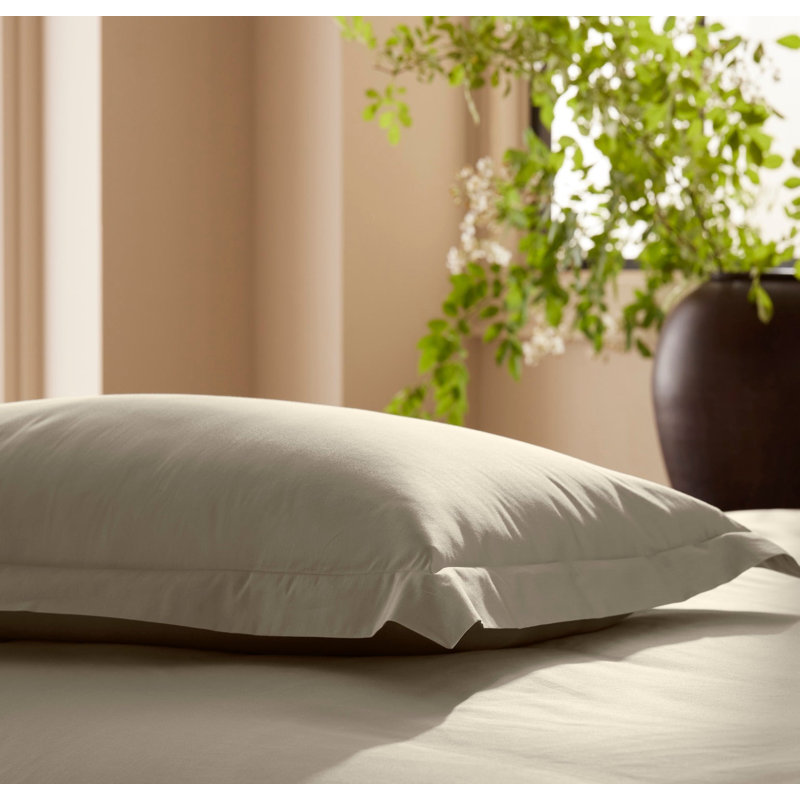 Signature Hemmed Duvet Set, Queen Duvet Cover + 2 Standard Shams, Oak