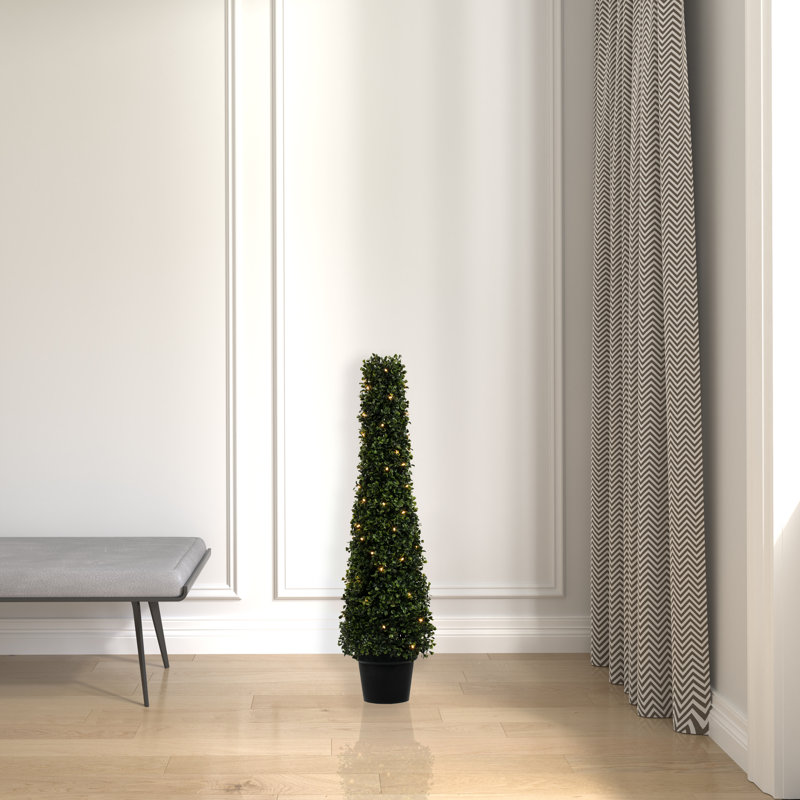 Cône de buis artificiel en pot UV, H 36 po x l 15 po x P 15 po