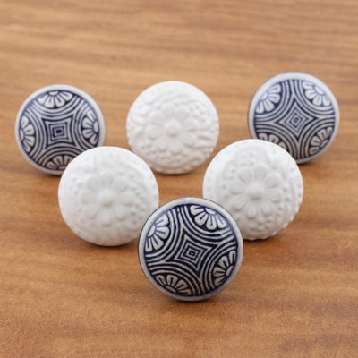 Toph 1.8'' Diameter Blue/White Round Knob