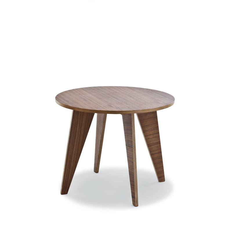 Table de bout Pirwi, Noyer