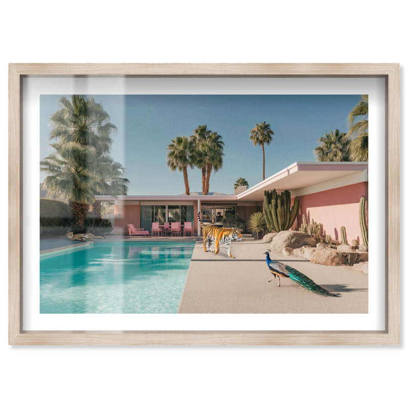 «Palm Springs Entourage Shadowbox» par Coastal Glam Art par Notoriart, cadre blond, 54 x 36, H 37 po x l 55 po, Cadre blond