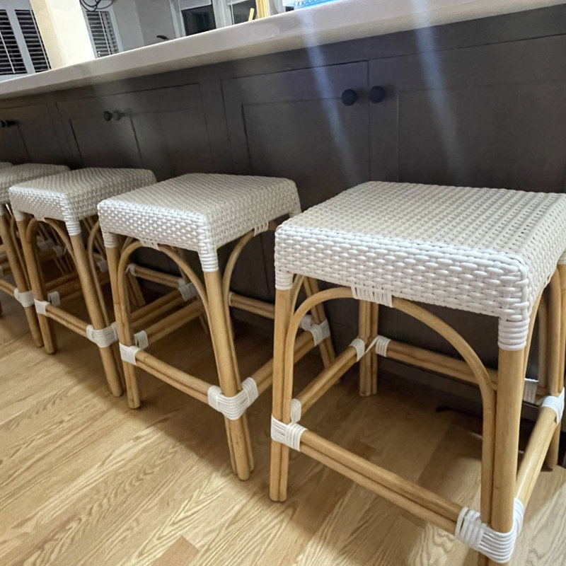 Customer review by Juliet