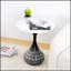Table basse d'appoint en métal, design sur pied avec texture martelée à la main pour salons élégants