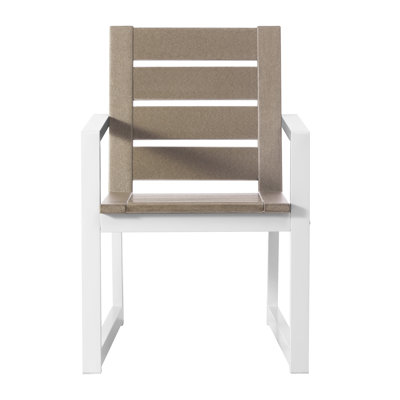Chaise avec accoudoirs pour l'extérieur