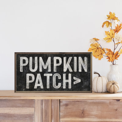 Pumpkin Patch Arrow Black
