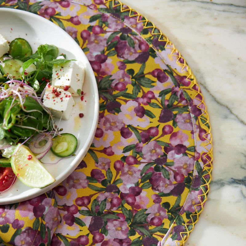 6 Round Placemats Romance is Dead, Yellow