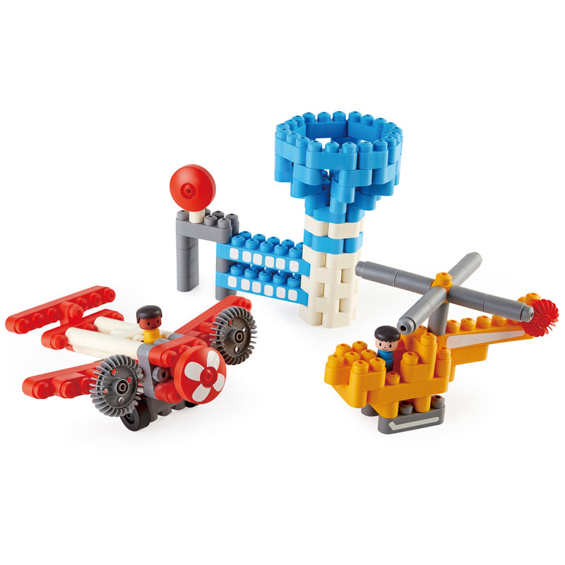 Hape: PolyM: aéroport de la ville - ensemble de jouets de blocs de construction de 142 pièces avec figurines, jeu de construction, carte de jeu ouvert et d'inspiration, tout-petits et enfants de 2 ans et plus