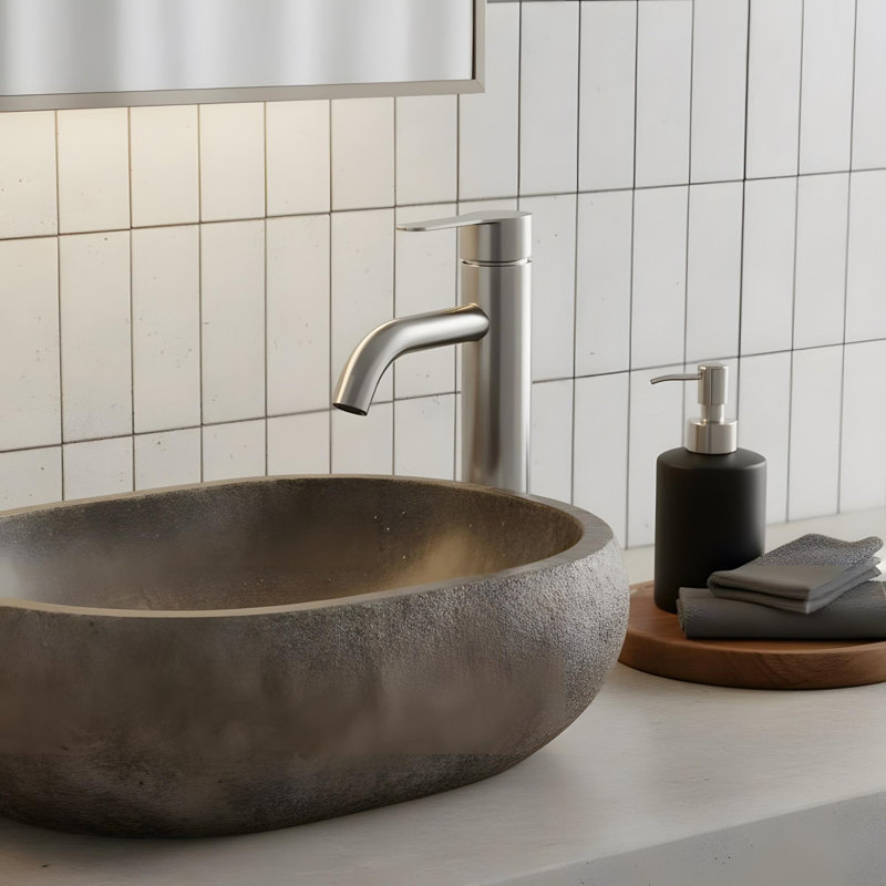 Robinet de lavabo de salle de bain avec poignée simple et bonde escamotable