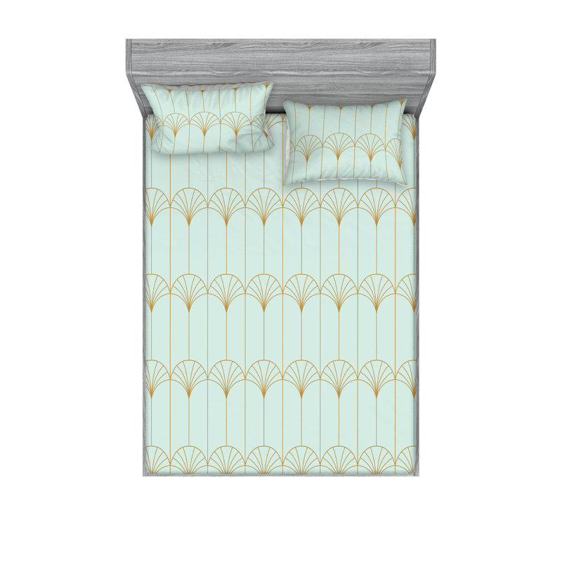 Microfiber Geometric Sheet Set, King Sheet Set with 2 Pillowcases, Mint Green
