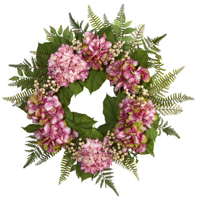 Faux Berry Plastic 24'' Wreath