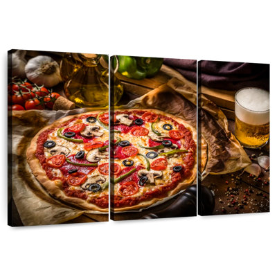 Bière et pizza Yarlin