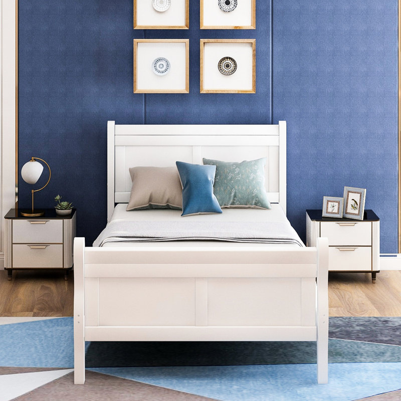 Lit plateforme simple blanc en bois massif avec tête de lit, cadre et pieds de lit