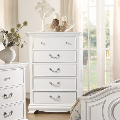 Mobilier de chambre à coucher classique en bois à finition blanche classique 1 pièce avec 5 tiroirs en queue d'aronde