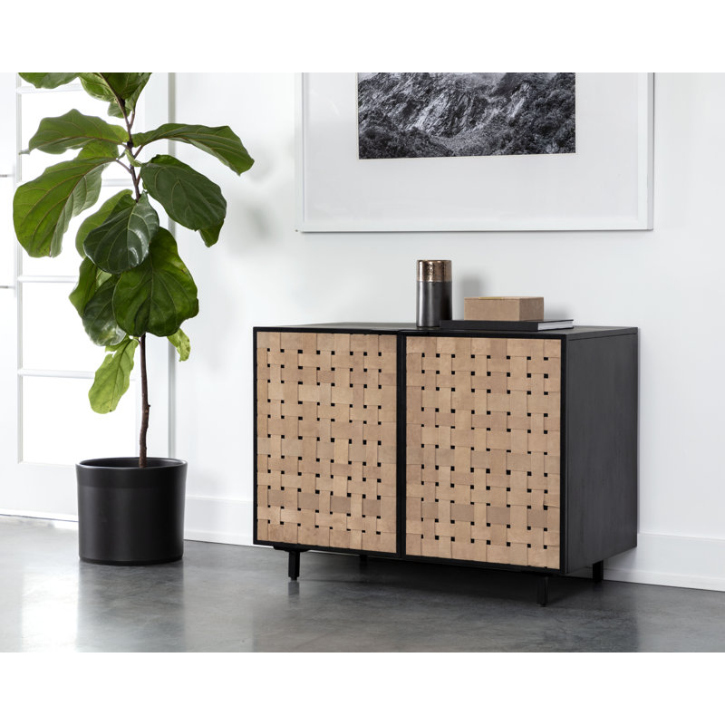 Omari 40'' W Sideboard