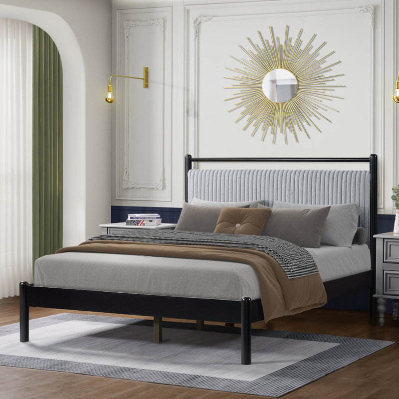 Structure de lit double en bois avec tête de lit moelleuse, cadre gris et noir, Lit double