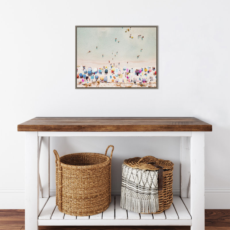«Ventura Beach» par Krista Broadway, reproduction d'art sur toile encadrée, gris, H 18 po x l 24 po x P 2 po