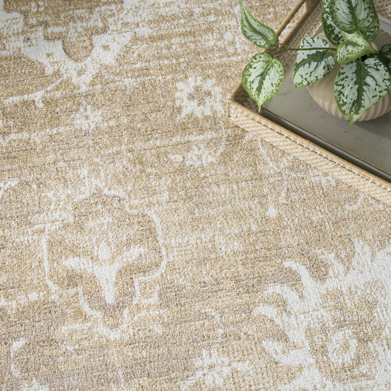 Bungalow Rose Bussie Machine Washable Ivory Gold Vintage Indoor Rug, Rectangle 4' x 6'