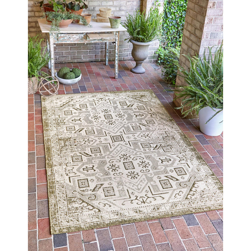 Tapis d'extérieur Chand, Rectangle 7 pi x 10 pi