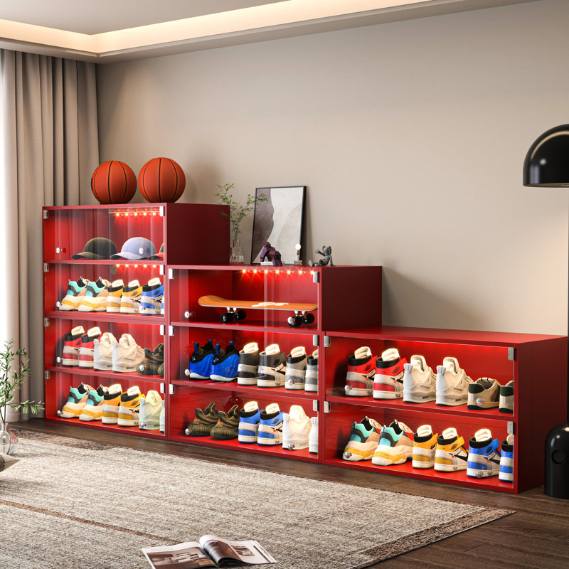Boîte à chaussures à porte en verre rouge avec éclairage DEL - peut accueillir 6 paires, 32 po Armoire en bois profonde d'une hauteur de 7,68 po, conception américaine