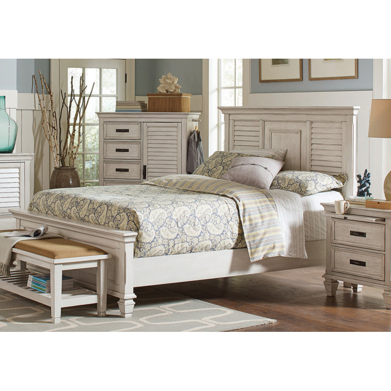Lipscomb Solid Wood Platform Bed, Antique White, Queen