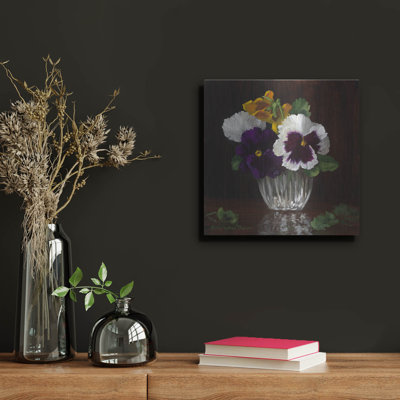 «Four Pansies» par Christopher Pierce, art mural en métal, 36 po x 36 po