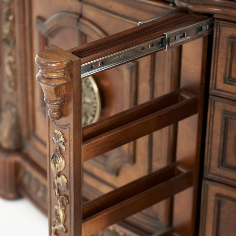 Villa Valencia 9 - Drawer Dresser