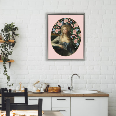 Cadre flottant intemporel pour femme et fleurs victoriennes, design par Cherrywood Lane