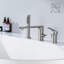 Robinet de baignoire simple-88133979
