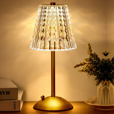 Lorayne Metal USB Table Lamp