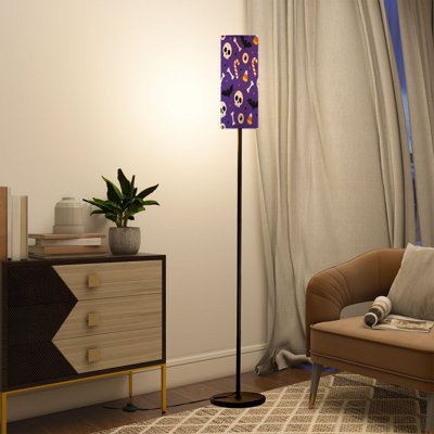 Grande lampe moderne sur pied avec télécommande à DEL à intensité variable, abat-jour réglable, crânes d'Halloween, chauves-souris, bonbons, os de maïs, mauve, pour salon, chambre à coucher, bureau