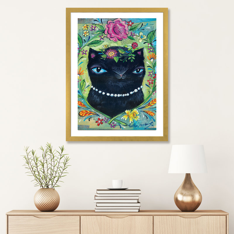 «Black Kitty» par Heather Renaux - reproduction d'art, H 32 po x l 24 po x P 1 po, Papier encadré doré, Blanc