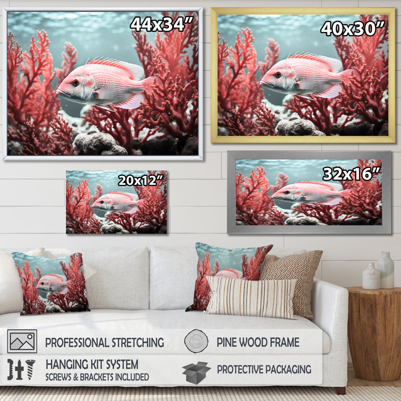 Monogramme de corail et de poisson gris II sur toile, Cadre naturel flottant, H 16 po x l 32 po x P 1 po