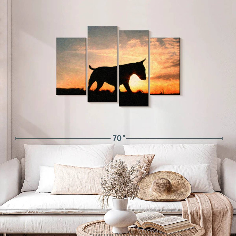 Bull terrier Brampt au coucher du soleil, H 27 po x l 43 po