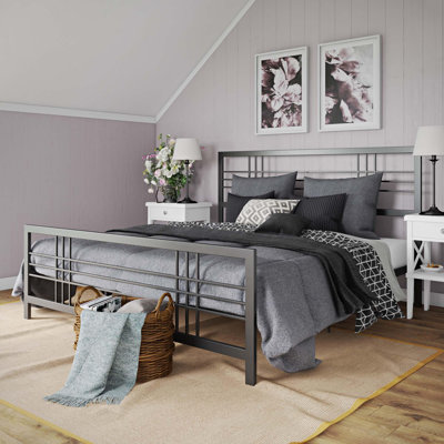 Boghos Metal Bed