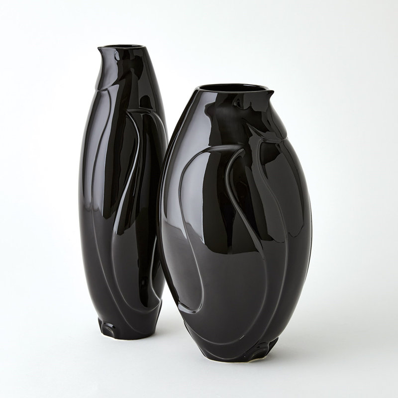 Penguin Vase-Black-Wide