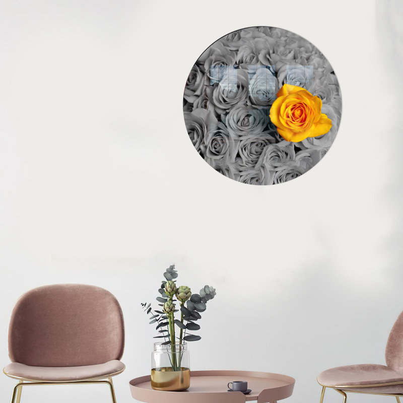 Grande rose botanique sur verre, parfaite pour les décorations luxueuses et les fêtes, H 47,2 po x l 70,9 po