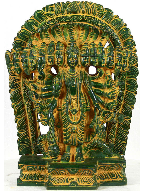 Lord Vishnu dans son grossissement cosmique