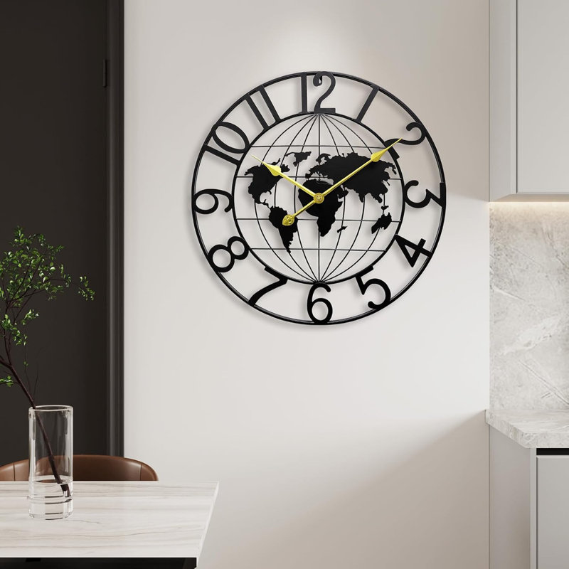 Grande horloge murale