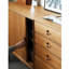 Buffet en teck de style simple et rétro-129019555