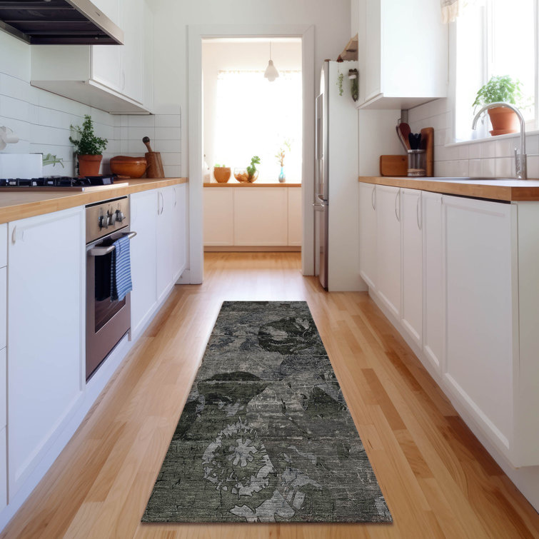 Premium Machine Washable Cerrito AMF555 Gray Rug