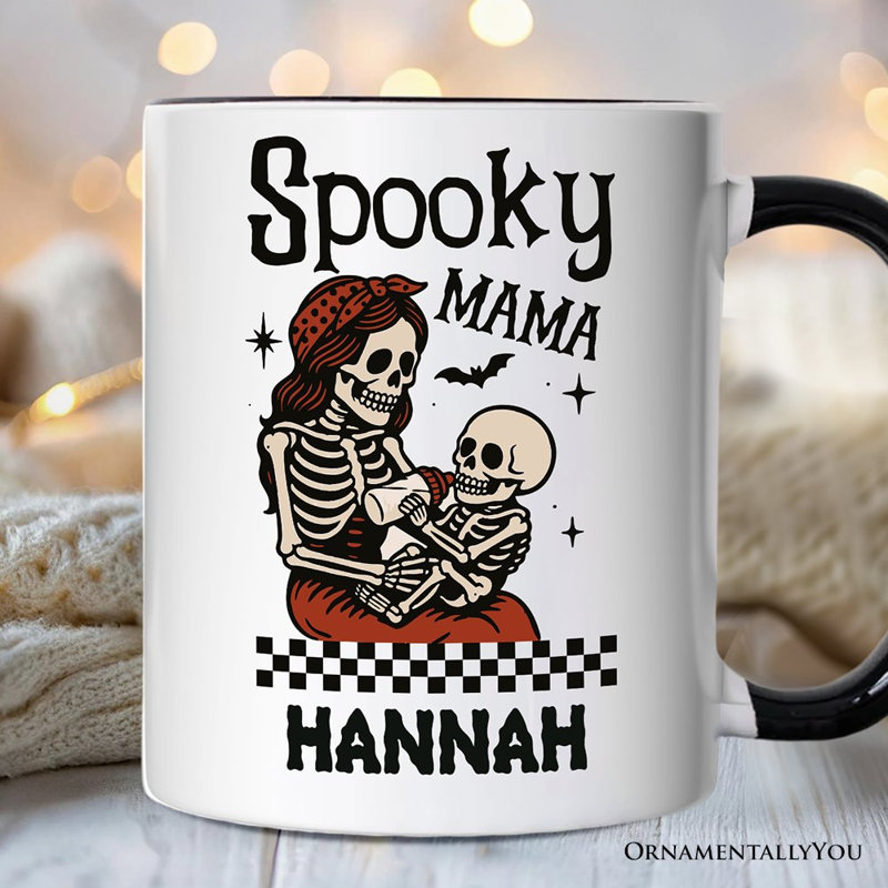 Tasse d'Halloween Spooky Mama Skeleton, cadeau rétro damier de maman avec nom personnalisé