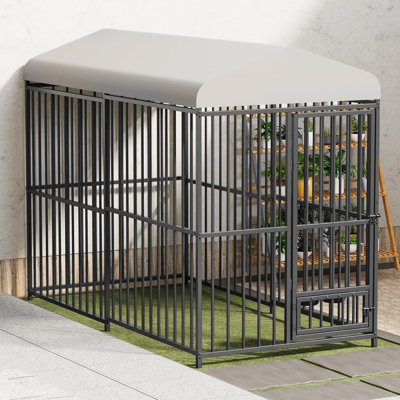 Grande cage extérieure pour chien, cage pour chien robuste galvanisée 4 x 4 x 6 pi avec porte verrouillable et toit imperméable résistant aux rayons UV pour la cour arrière