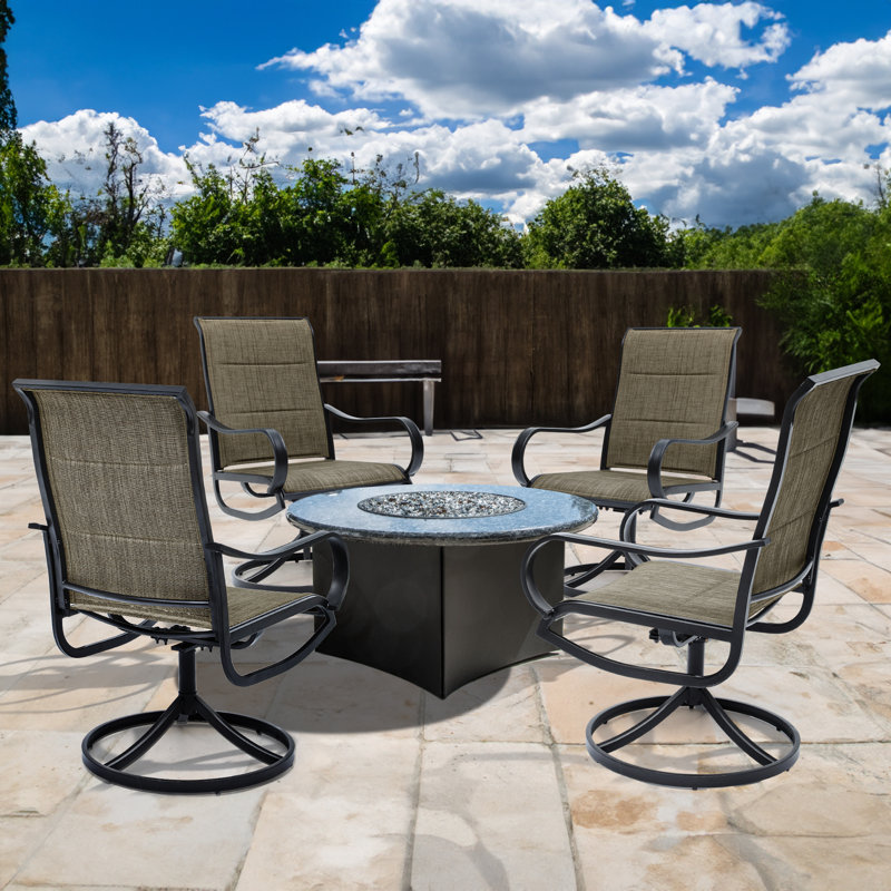 Fauteuil de patio pivotant à dossier haut Kindsay